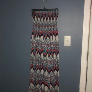 Cute strapless maxi dress